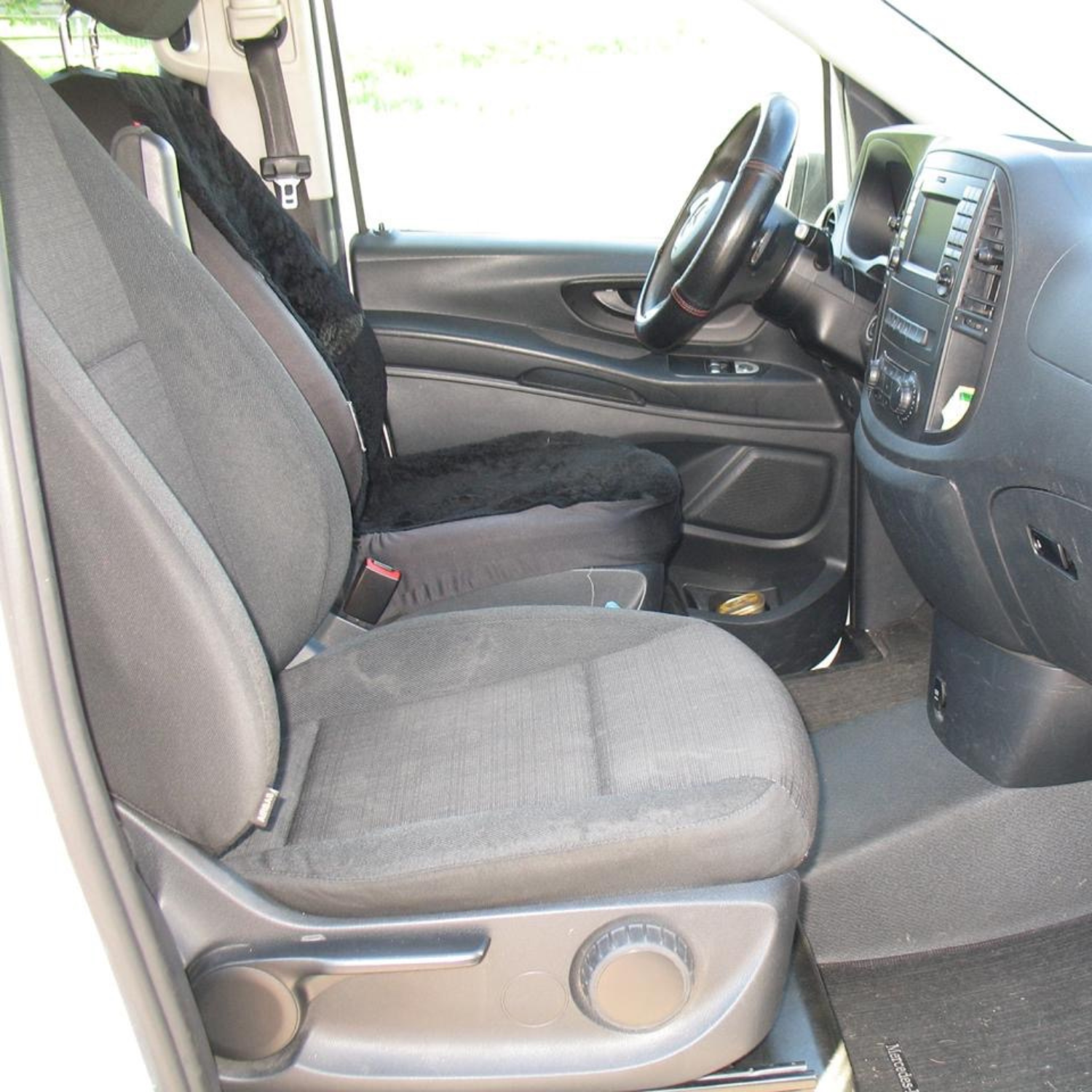 Rent a Car Sarajevo MERCEDES VITO TOURER 114 CDI - Image 5